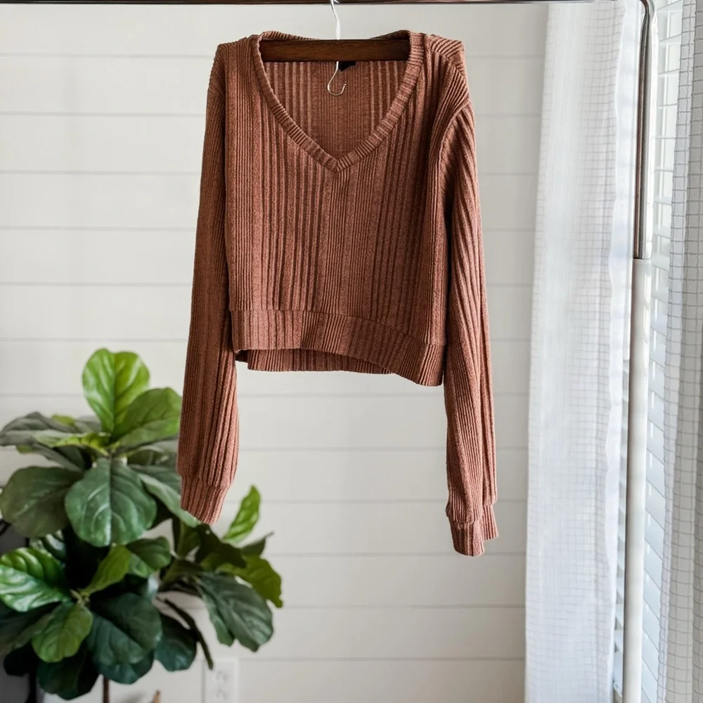 Brown Ribbed Knit Top - Picture 1 of 10